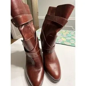 Bottine en daim avec boucle - | Boutique en ligne
